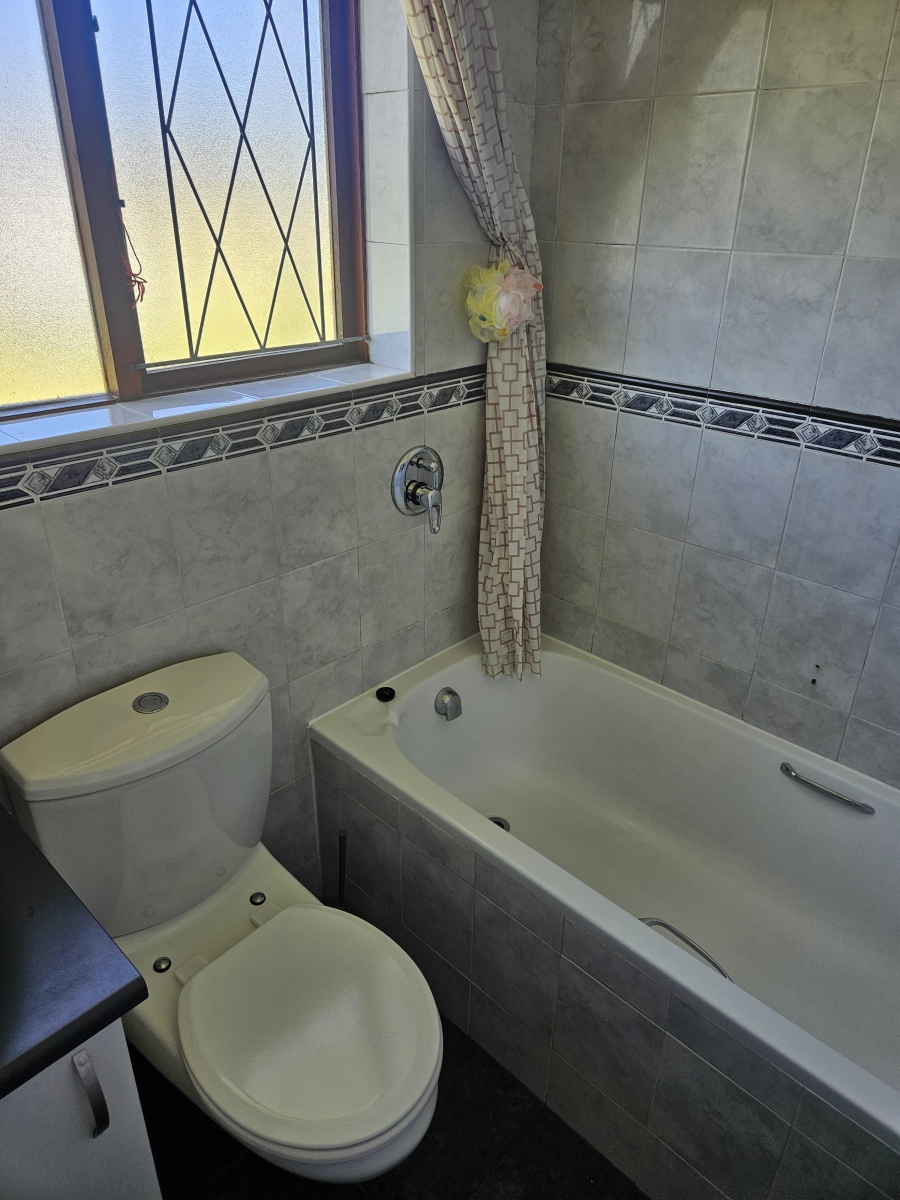 2 Bedroom Property for Sale in Lorraine Eastern Cape